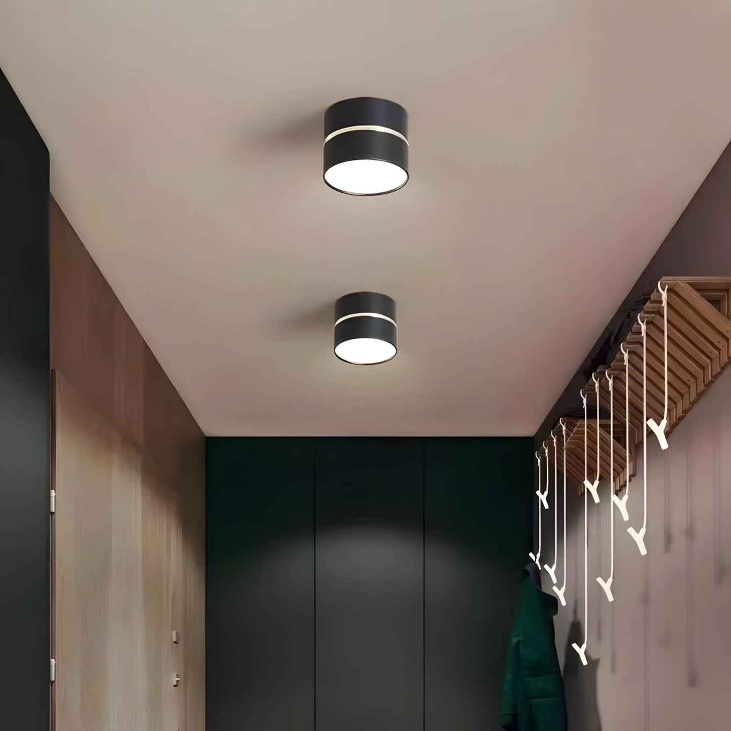 Plafonnier Spot LED Cylindrique – 15W – Anneau Doré – Noir, Blanc – Idéal Entrée, Couloir, Dressing